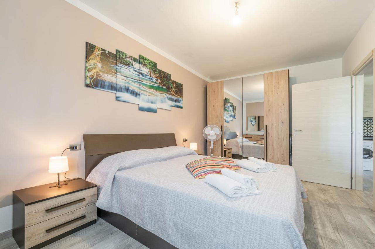 Domus Lucis Apartment Terrace & Private Parking Marinella di Sarzana Luaran gambar